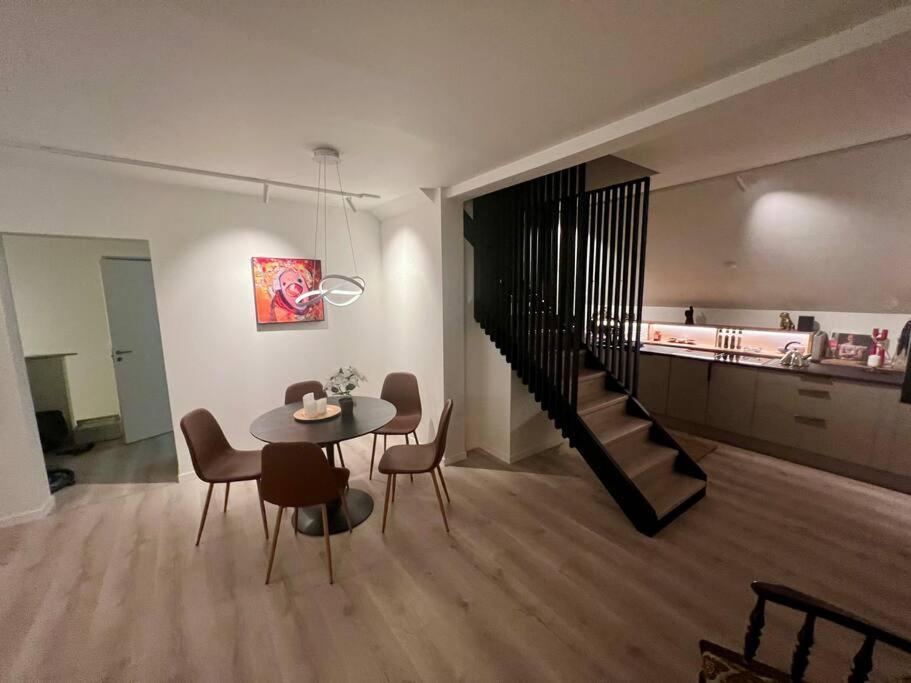 トロムソI Hjertet Av Nordens Paris.アパートメント エクステリア 写真